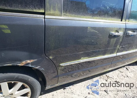 2013 Chrysler Town & Country Touring from USA, damaged, VIN 2C4RC1BG3DR659104